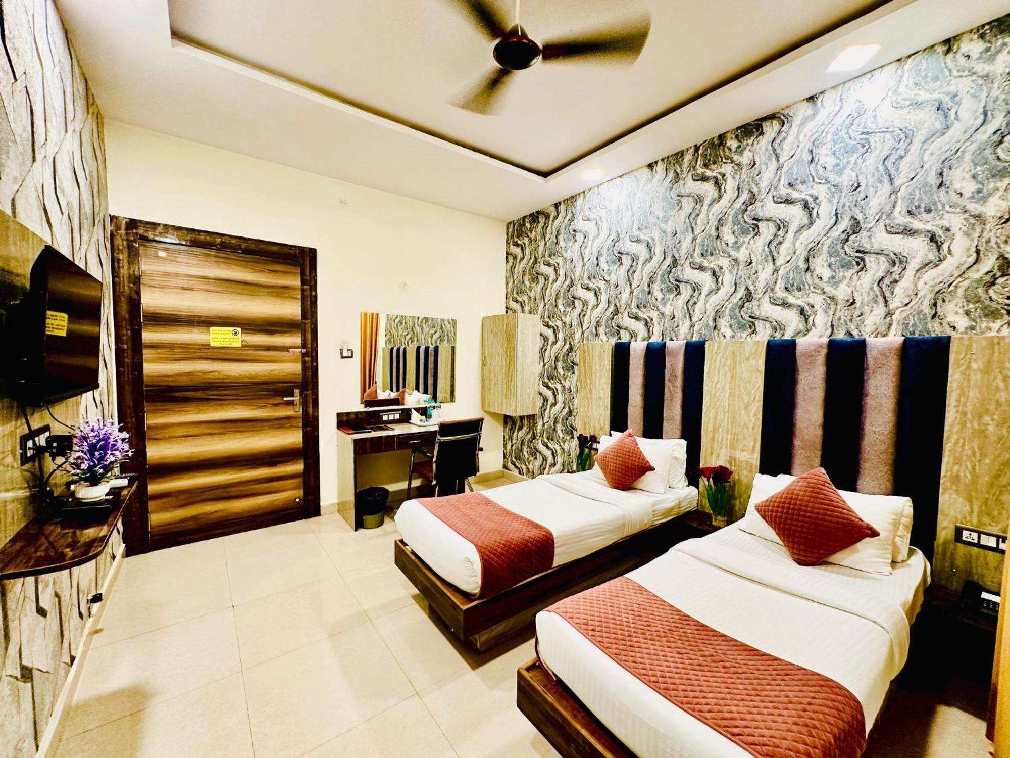 Hotel Sky International- Airport Zone Hyderabad Shamshabad Zewnętrze zdjęcie