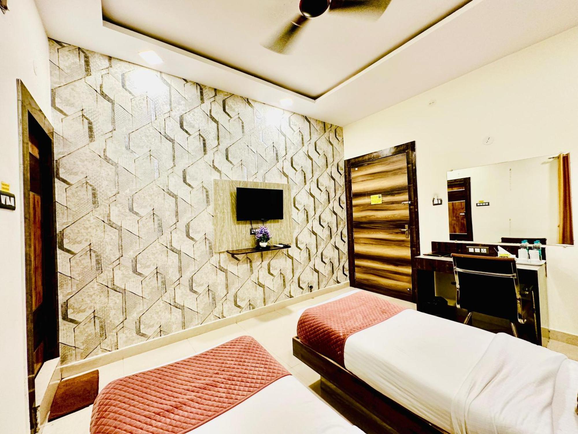Hotel Sky International- Airport Zone Hyderabad Shamshabad Zewnętrze zdjęcie