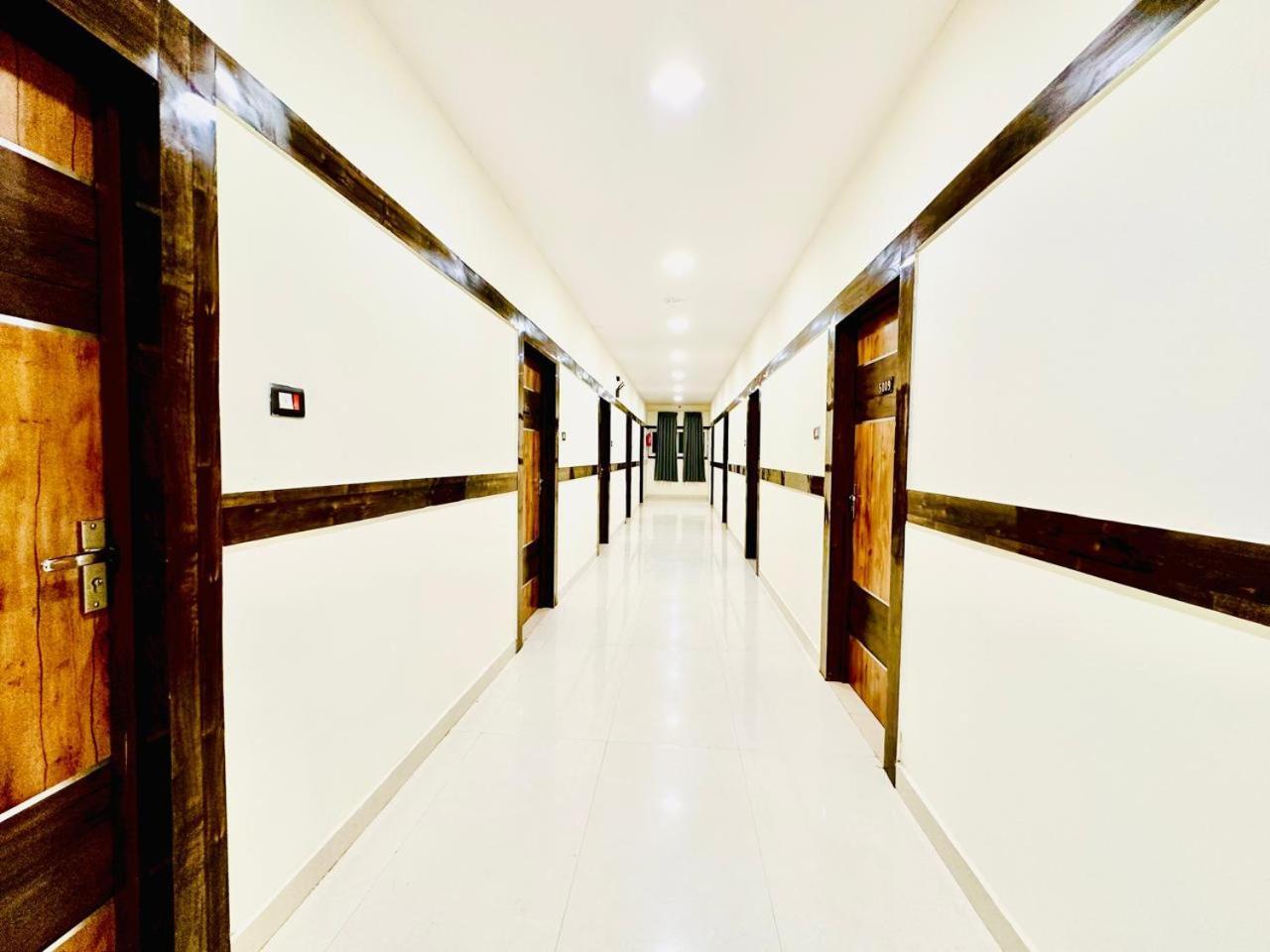 Hotel Sky International- Airport Zone Hyderabad Shamshabad Zewnętrze zdjęcie