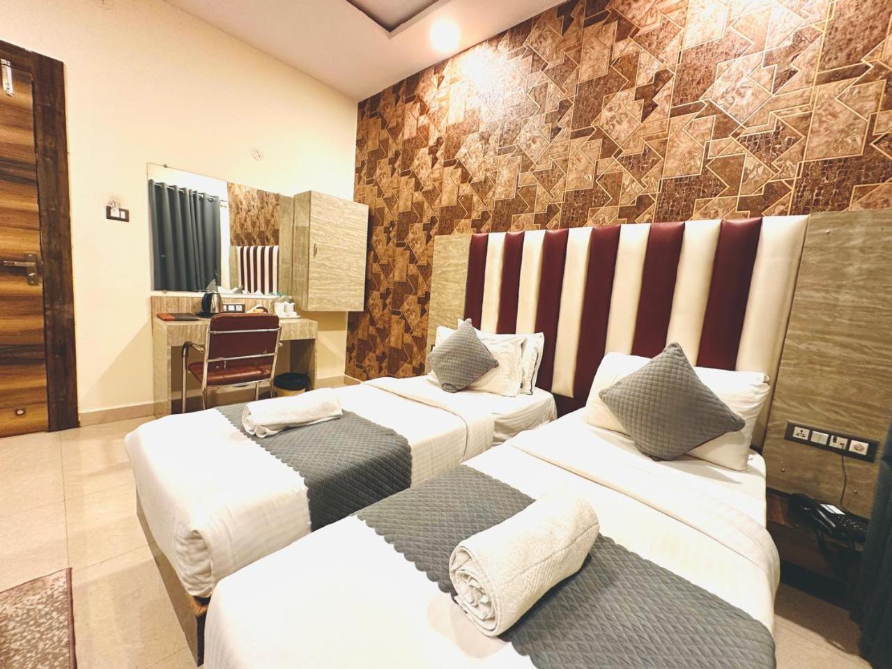 Hotel Sky International- Airport Zone Hyderabad Shamshabad Zewnętrze zdjęcie